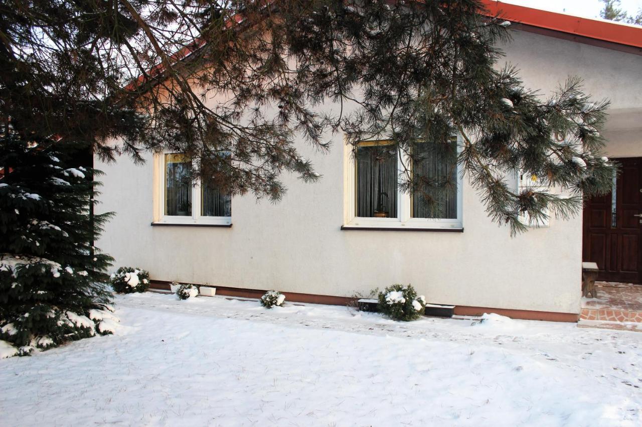 Dom Chotomow Apartment Exterior foto
